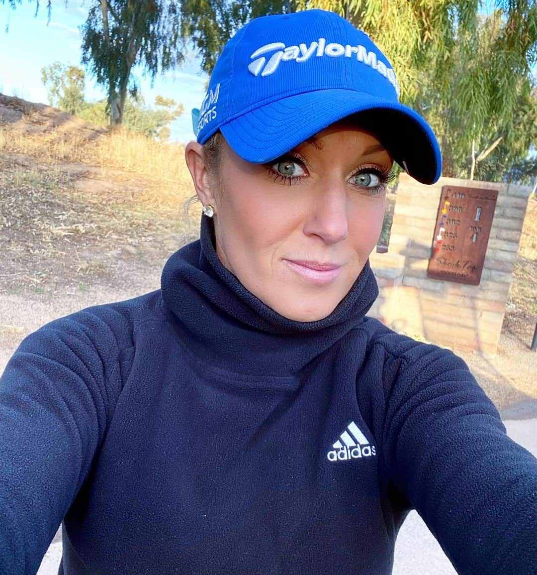 ナタリー・ガルビスさんのインスタグラム写真 - (ナタリー・ガルビスInstagram)「Good to Be back in Arizona!! #wildcat #universityofarizona」2月17日 0時12分 - nataliegulbis