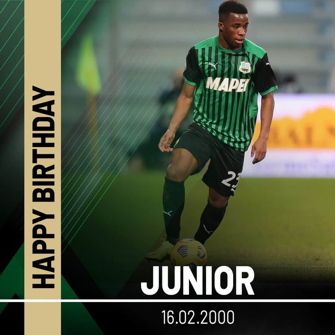 USサッスオーロ・カルチョのインスタグラム：「🎂 #BuonCompleanno a Junior #Traore che oggi compie 21 anni!  Tanti auguri @juniortraore10!!! 🎉🎁🎊  #HappyBday 🖤💚 #ForzaSasol」