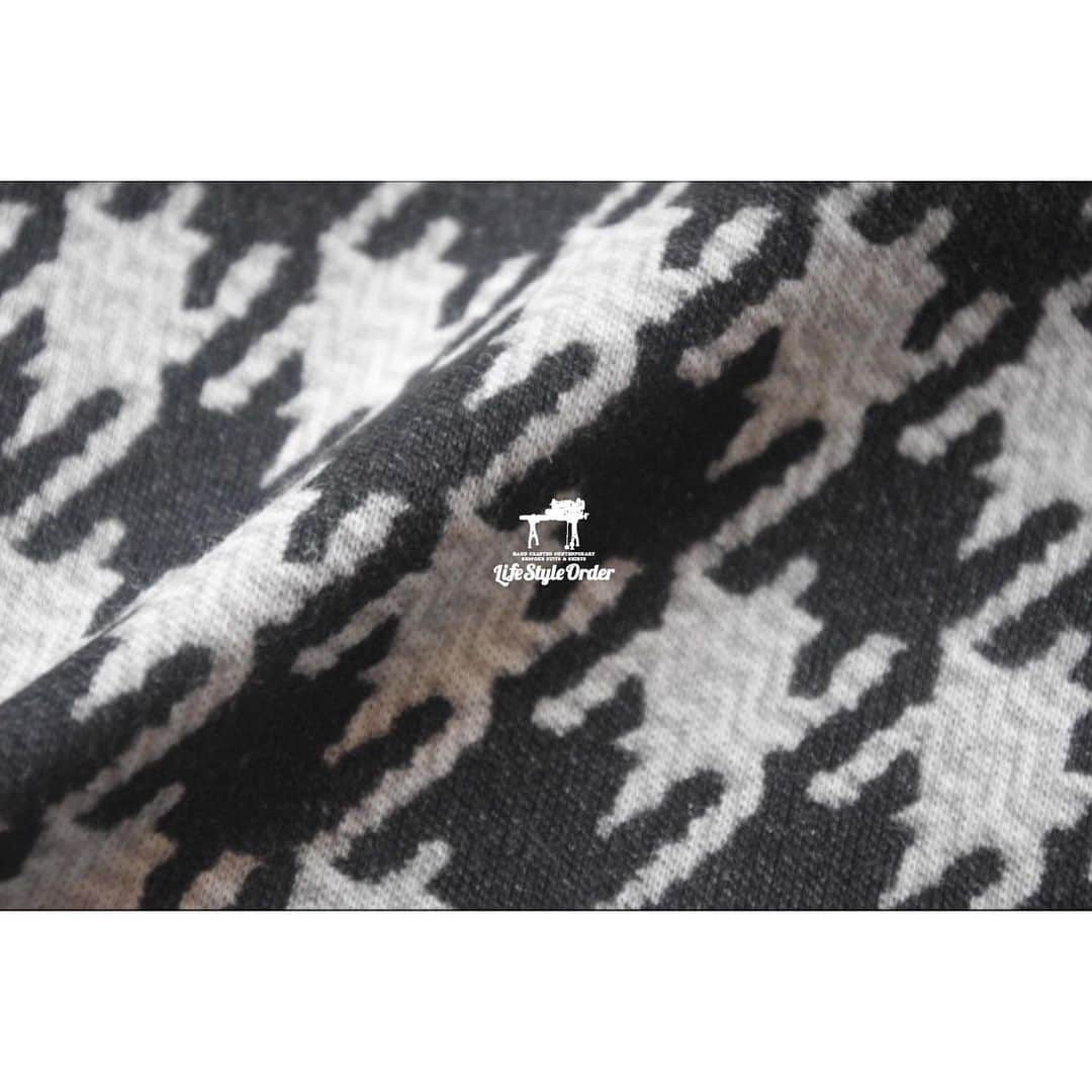 life_style_orderさんのインスタグラム写真 - (life_style_orderInstagram)「< Jersey × Jacket >﻿ ﻿ ジャージー素材をはじめとしたストレッチ系の生地が沢山入荷しました。﻿ ﻿ 今年は楽してカッコ良く。 ﻿ ジャケットやカジュアルスーツに最適な素材です。﻿ ﻿ -----------------------------------------﻿ 11:00-19:00 木曜定休日﻿ 完全予約制﻿ ※HPのコンタクトフォームよりお願いします﻿ -----------------------------------------﻿ ﻿ #lifestyleorder #ライフスタイルオーダー #スーツ #スーツスタイル #ビジネスカジュアル #ビジカジ #ジャケットスタイル #ジャージージャケット #オーダージャケット #身体は甘えん坊」2月16日 17時51分 - life_style_order
