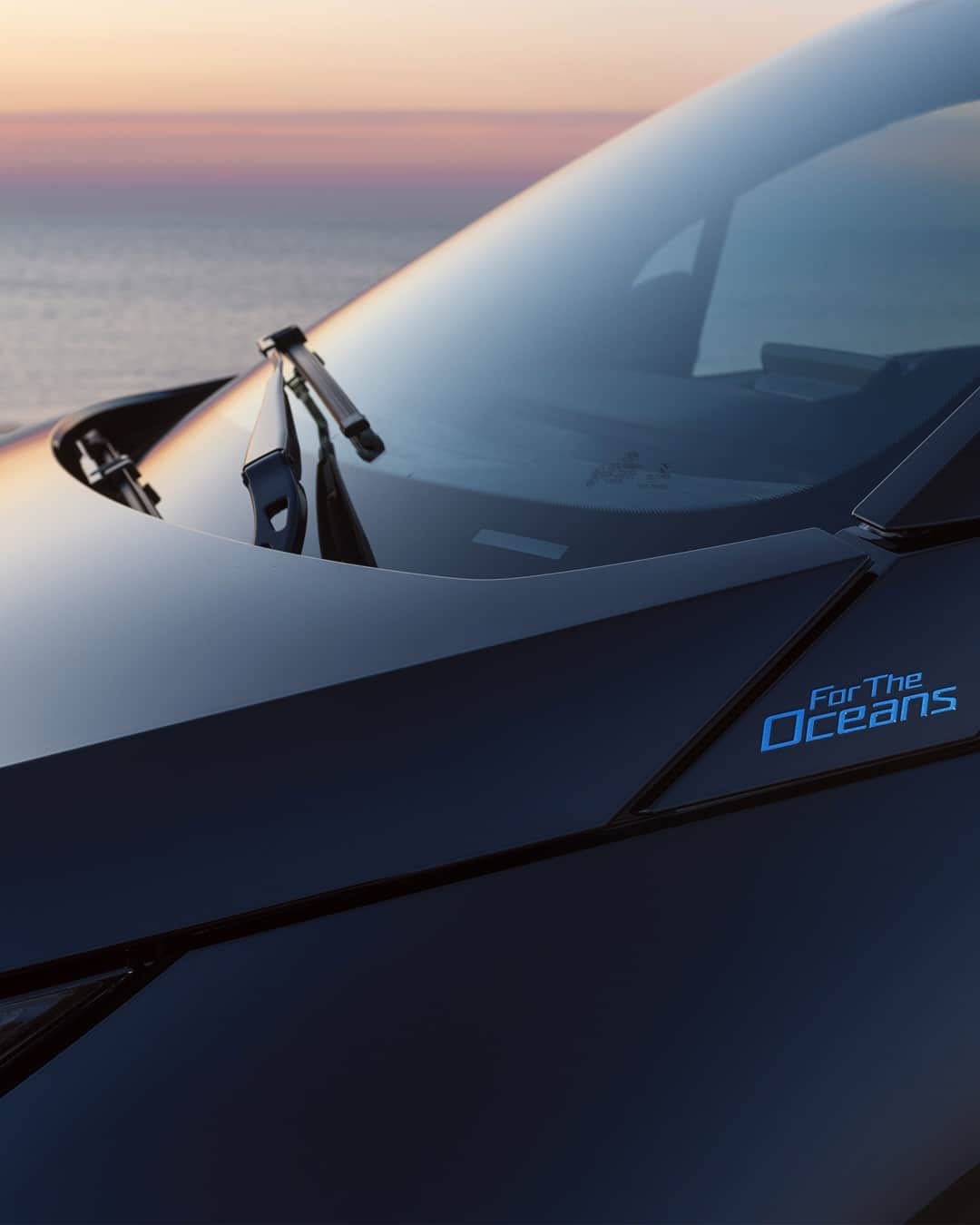 BMWさんのインスタグラム写真 - (BMWInstagram)「The pearl of the oceans.  The BMW i3 For the Oceans Edition. #THEi3 #BMW #i3 #BMWi #BornElectric @bmwi __ BMW i3s: Power consumption in kWh/100km: 14.6–14.0 (NEDC); 16.6–16.3 (WLTP), Electric range in km: 283–278 (WLTP). Further information: www.bmw.com/disclaimer   184 hp, 135 kW, 270 Nm, Acceleration (0-100 km/h): 6.9 s, Top speed (limited): 160 km/h.」2月16日 18時00分 - bmw