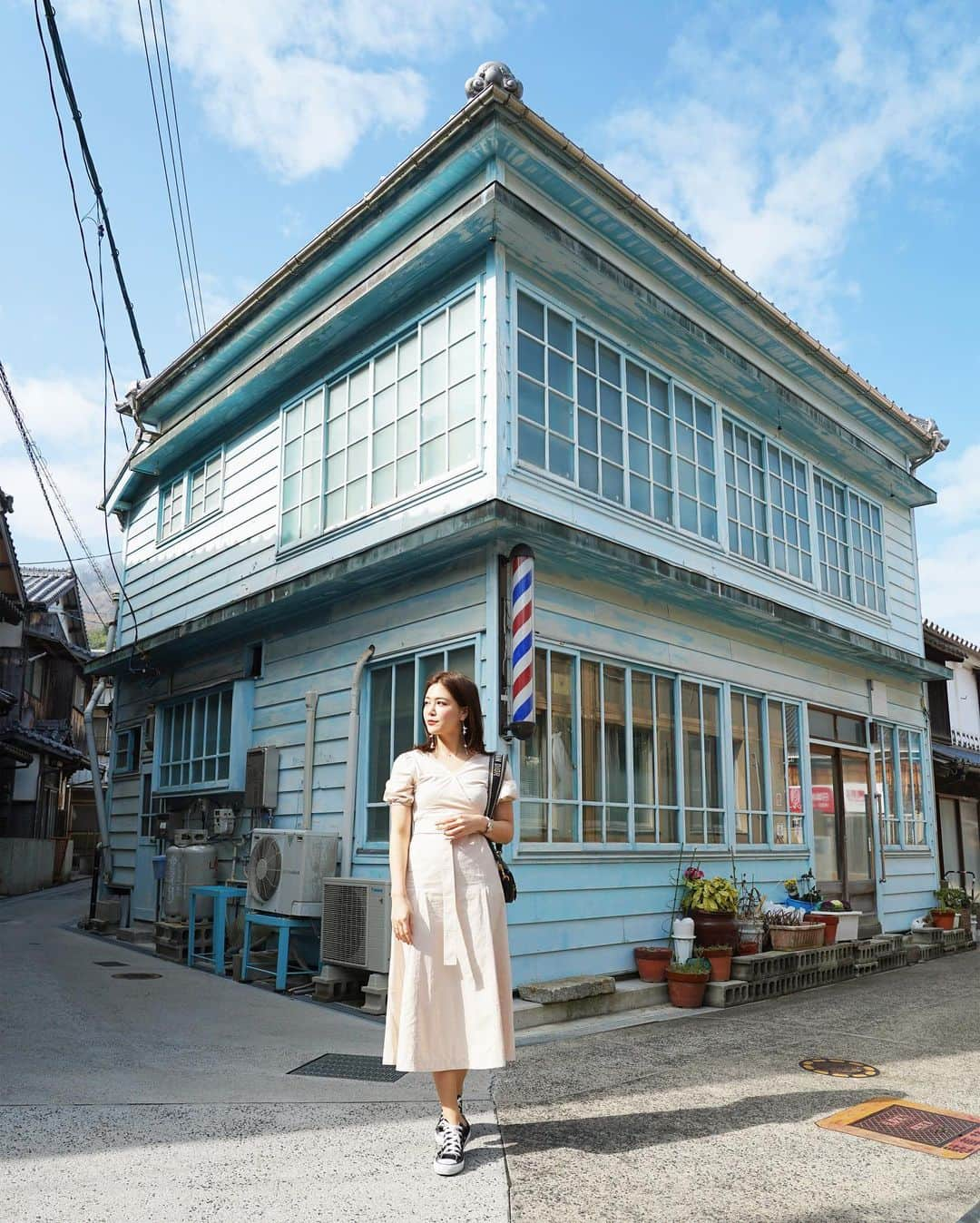 masayaのインスタグラム：「make you feel as if you were back in the Japanese 1960’s  Japanese retro town  Mitarai Hiroshima prefecture  昭和40年代にタイムスリップしたかのような看板の数々、写真の取り所がたくさんあります。 御手洗みたらいの古い町並み 広島県 呉市 御手洗地区 #ONLINE瀬戸内しまたびTRIP #しまたび #クルーズ #PR」