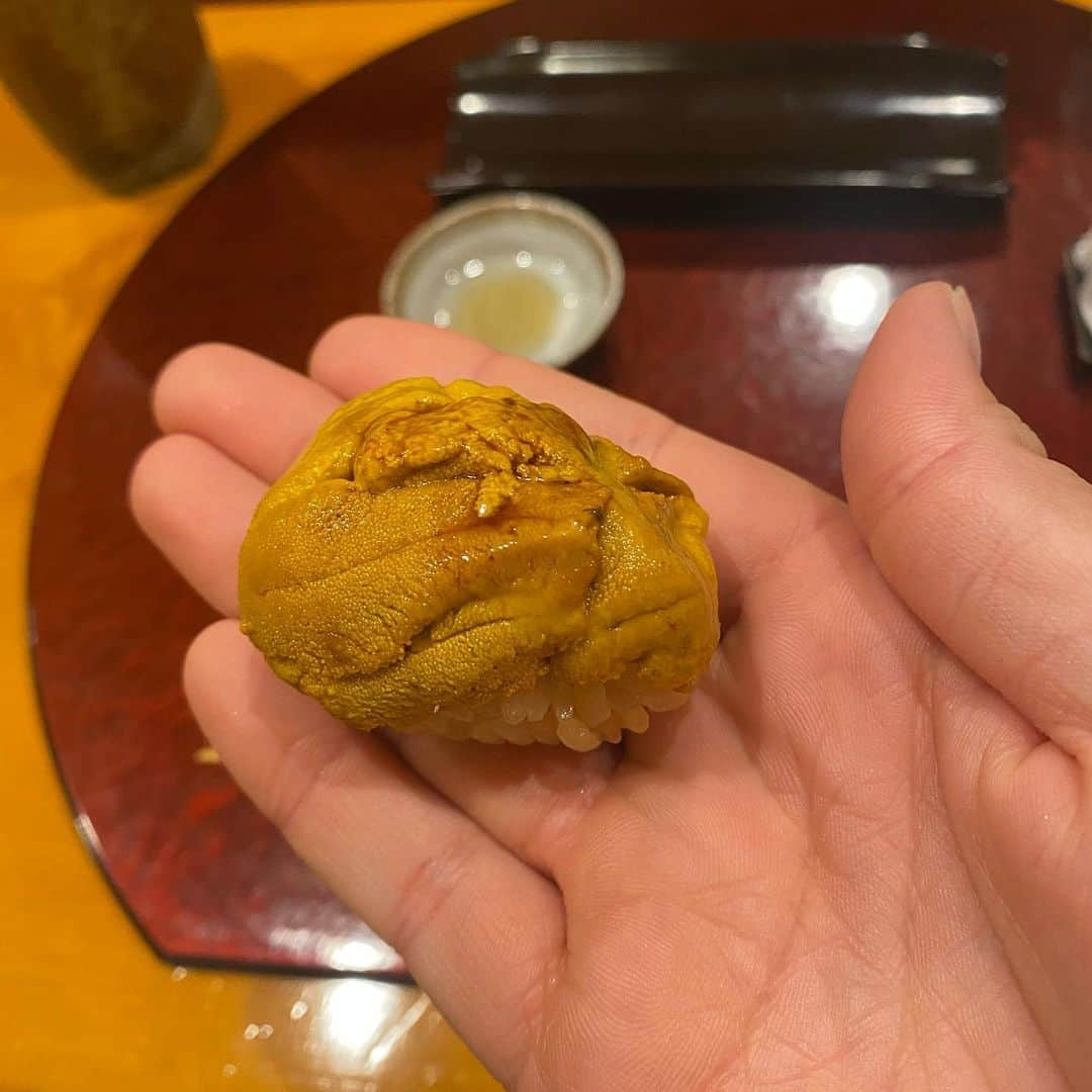 植竹希望 さんのインスタグラム写真 - (植竹希望 Instagram)「お腹すいた このウニが忘れられない 美味しすぎた もう一個食べておけばよかったーーーーーー🤦🏻‍♀️」2月16日 18時48分 - nozoooomi_nonsuke