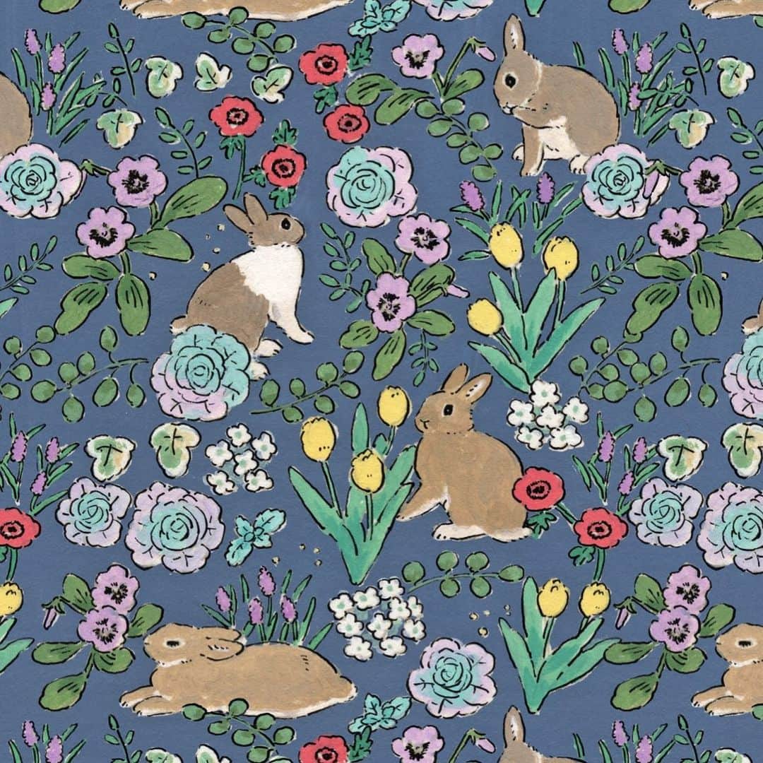 のインスタグラム：「I love flowers of the early spring. It is my joy to draw the pattern of the flower. シームレスパターンのことは、物心ついてからずっと気になる存在でした。柄物のスカートも壁紙もラッピングペーパーも、1ループがどこにあるのか探すことは密かな楽しみでした。中学生の時には見よう見まねでPhotoshopでオリジナルパターンを作成していました。 * #illustration#art#drawing#design#acrylicpaint#アクリル絵の具#rabbit#bunny#うさぎ」