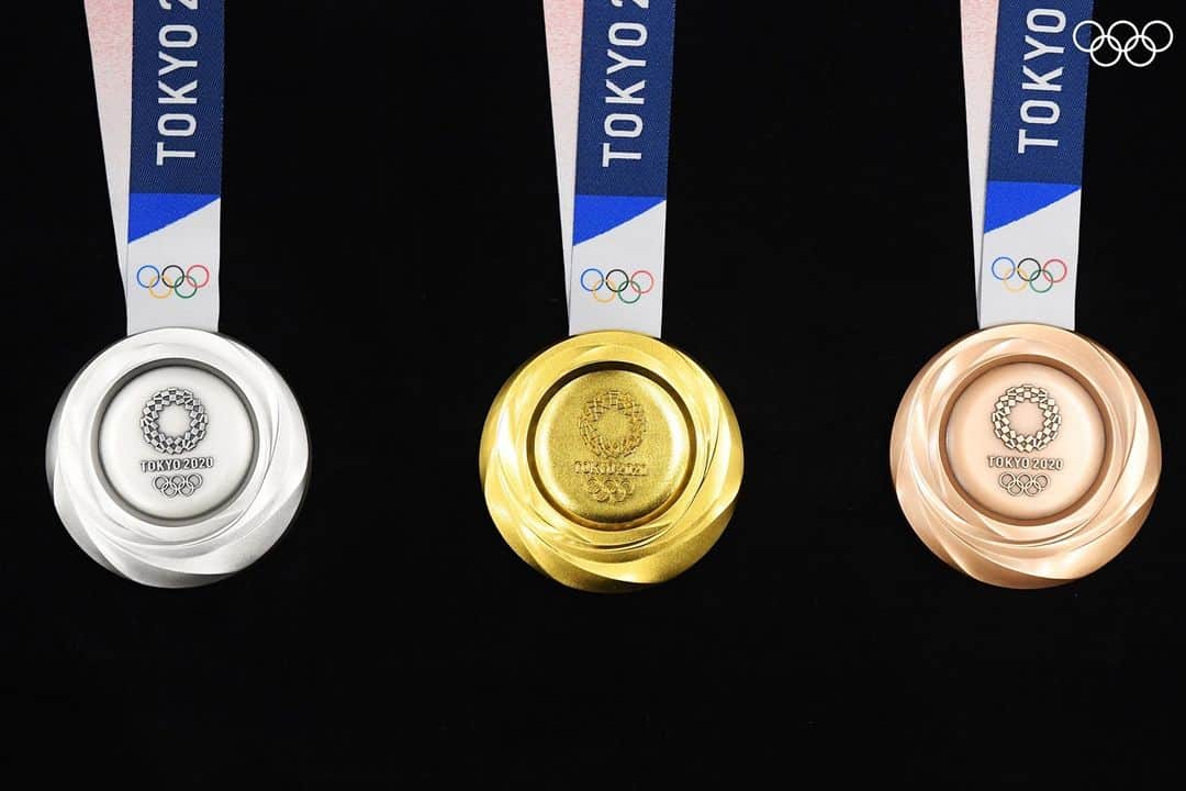 オリンピックさんのインスタグラム写真 - (オリンピックInstagram)「These @Tokyo2020 medals! 😍 #Toyko2020Tuesday #Tokyo2020」2月16日 19時00分 - olympics