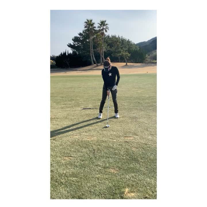篠原まりあのインスタグラム：「__________** . 最近のショット .  @大岡産業 @yamahagolf_official  @v12golf_official  @studioeffort_golf  @QTnet @朝倉バナナ @東急グループ @nikegolf」