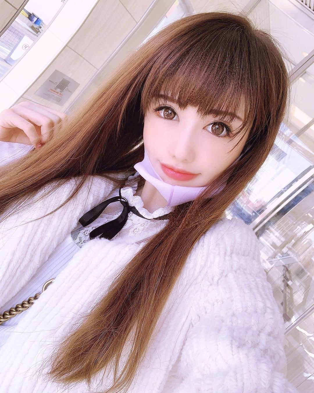 桜木ひなさんのインスタグラム写真 - (桜木ひなInstagram)「🐰時々☃️ ・ ・ ・ #ootd #fashion#love#instagood #phototheday#happy #girl #petty#pettymodel#tagsforlikes#photo#hot#일상 #model#モデル#ひな#hina#桜木ひな#ビューティー#japan#いいね#可愛い#オシャレ#コーデ #コーデ記録 #ファッション #オシャレ好き」2月16日 19時12分 - hina_sakuragi