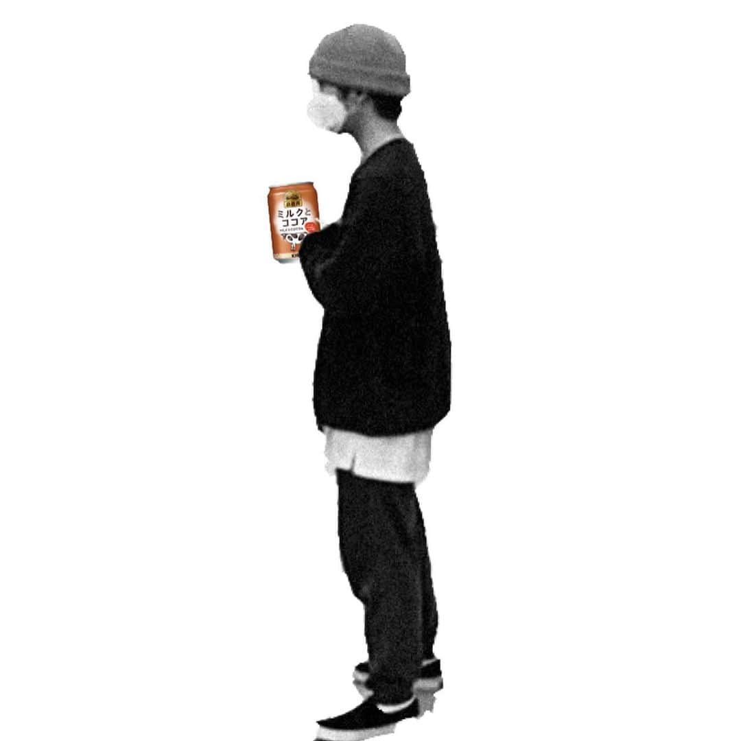 のインスタグラム：「これ持ってコンビニのレジ待ちしててください。 それが私の夢です。  #木全翔也  #kimatasyoya #jo1」