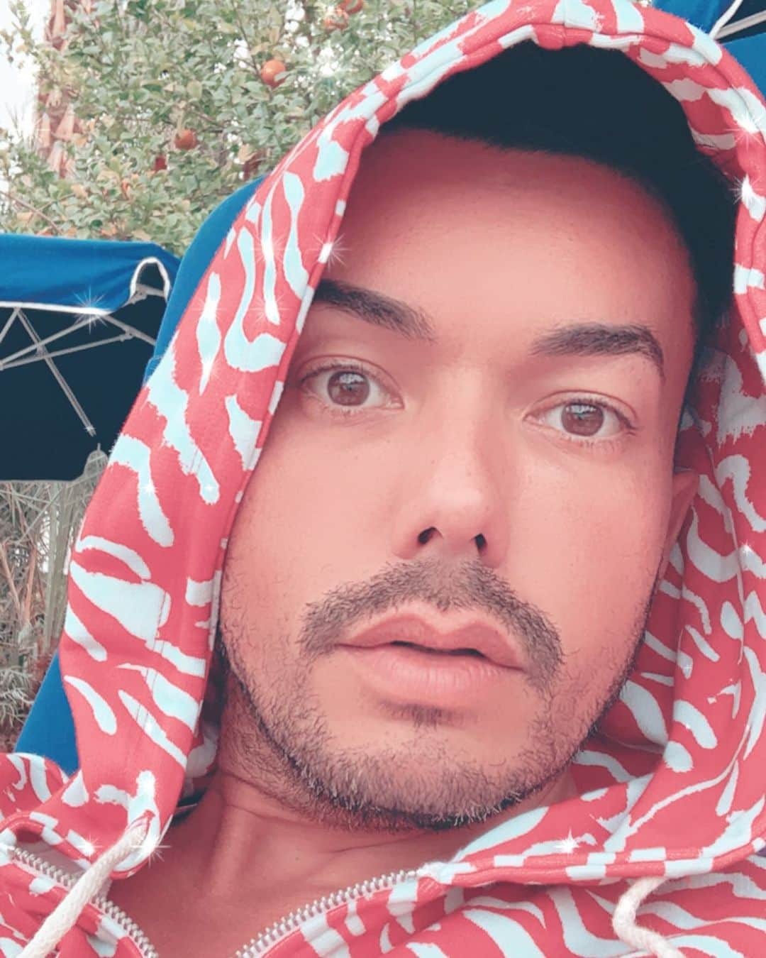 アンソニー・ラモスのインスタグラム：「Good morning y’all 🌵☀️」