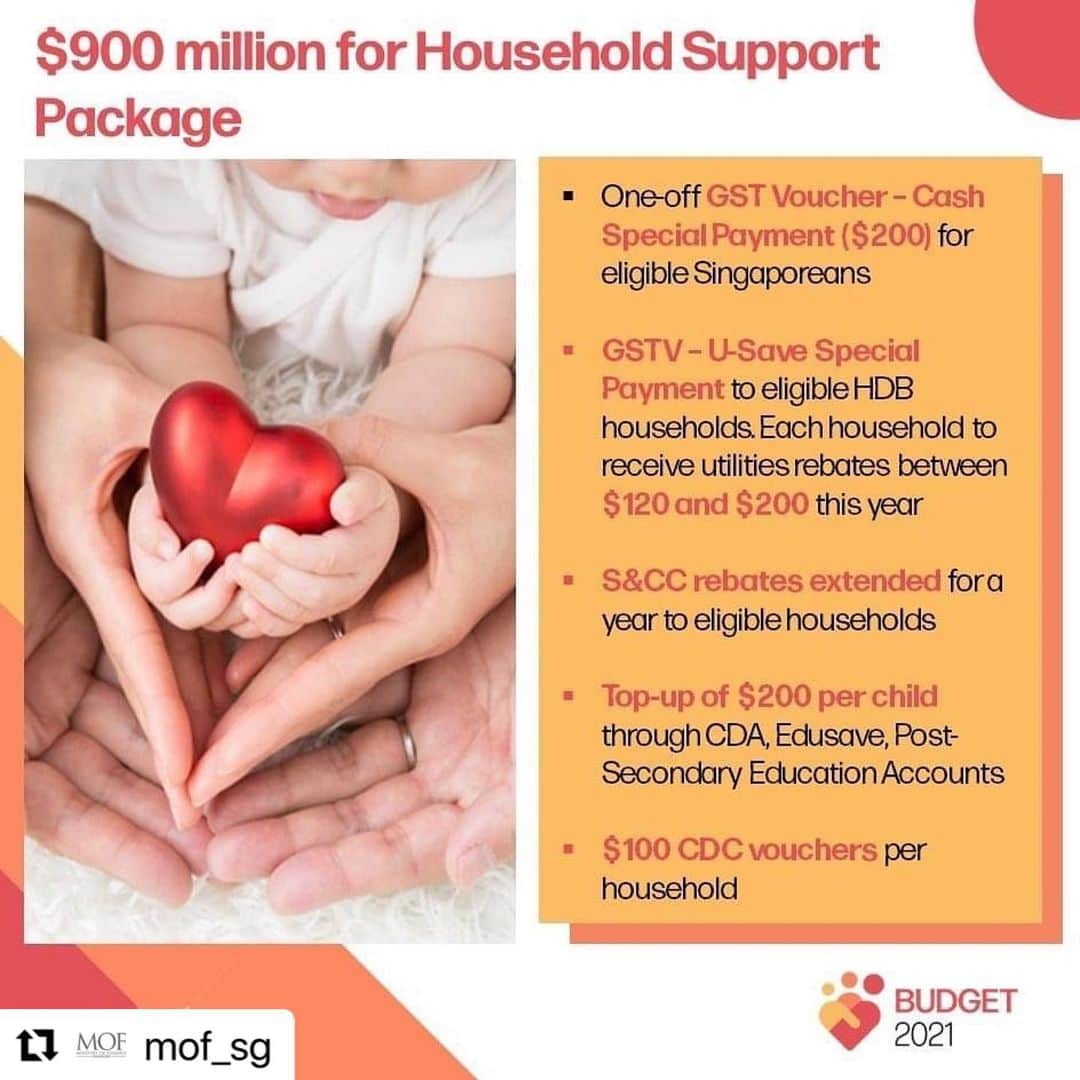 リー・シェンロンのインスタグラム：「As DPM @hengsweekeat announced in his #SGBudget2021 speech today, the FY2020 budget deficit was 13.9% of GDP, the largest ever. This was what we needed, to keep Singaporeans safe and protect their livelihoods during COVID-19. ⠀⠀⠀⠀⠀⠀ This year, we will continue to help Singaporeans and businesses through the $11 billion COVID-19 Resilience Package. Although we are again running a deficit, it is much smaller – only 2.2% of GDP. Things are gradually returning to normal. ⠀⠀⠀⠀⠀⠀ While grappling with the pandemic, we must not neglect the future. Hence the Budget has many items that build our capabilities and competitiveness. When the sun shines again, we must be ready to seize the new opportunities. ⠀⠀⠀⠀⠀⠀ This “can do” spirit helped us overcome the last financial crisis. With the resilience that our people have shown this time, I am confident that we can do it again. ⠀⠀⠀⠀⠀⠀ Find out more about the Budget here: www.singaporebudget.gov.sg ⠀⠀⠀⠀⠀⠀ – LHL⠀⠀⠀⠀⠀⠀」