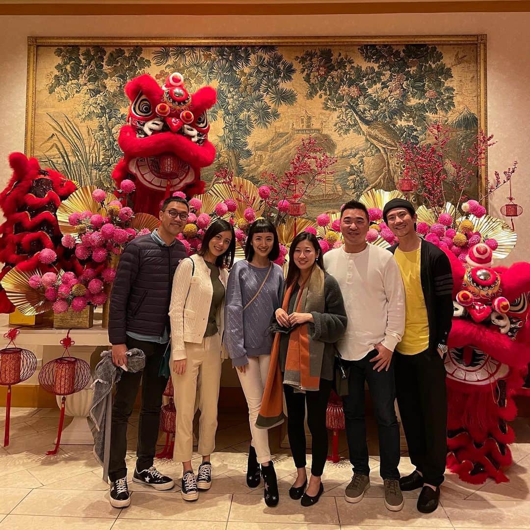 のインスタグラム：「初四朋友聚餐：）」