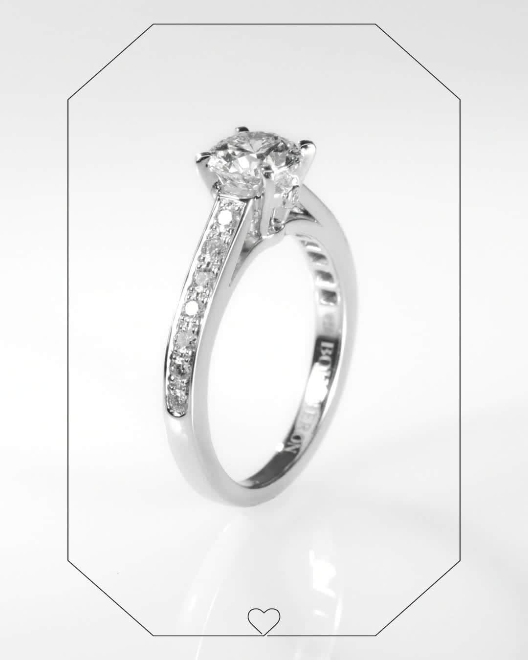 のインスタグラム：「A poem to propose - "This ring is wrapped with love" ⁣ #BecauseofLove」