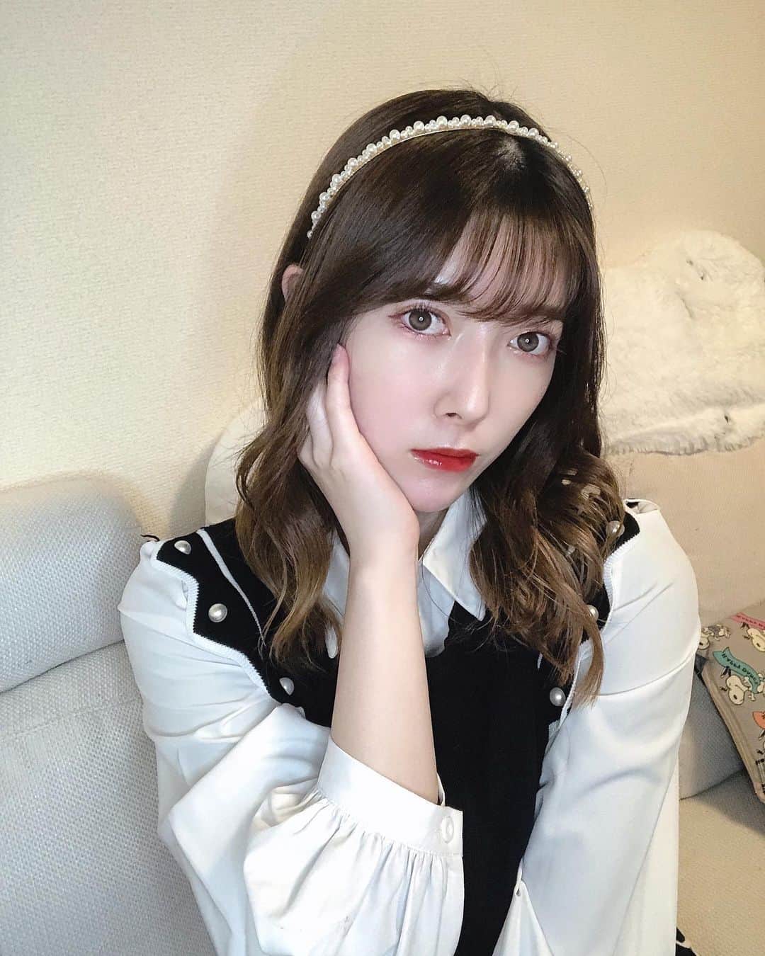 日下部美愛のインスタグラム：「甘め  #量産型メイク #doll  #photo #japan #model #me #hair #fashion #fashionblogger #makeup  #followme #instagood #camera #instadaily #dailylook # #사진 #데일리  #데일리 #셀카 #메이크업」