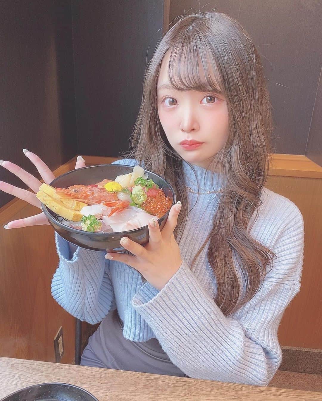 鳥海絢菜のグルメインスタ