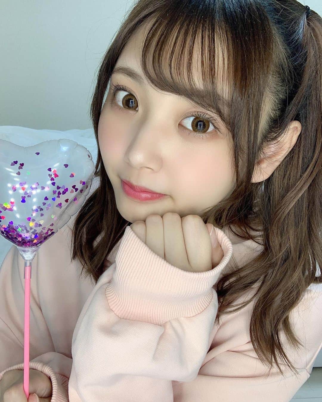 田尻あやめのインスタグラム：「たまにはこーゆー系してみた🎀」