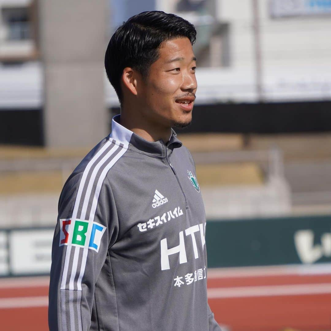 松本山雅FCさんのインスタグラム写真 - (松本山雅FCInstagram)「2.16 鹿児島キャンプ  #yamaga  #松本山雅fc  #外山凌  #米原秀亮  #常田克人  #田中パウロ淳一」2月16日 21時11分 - matsumoto.yamagafc