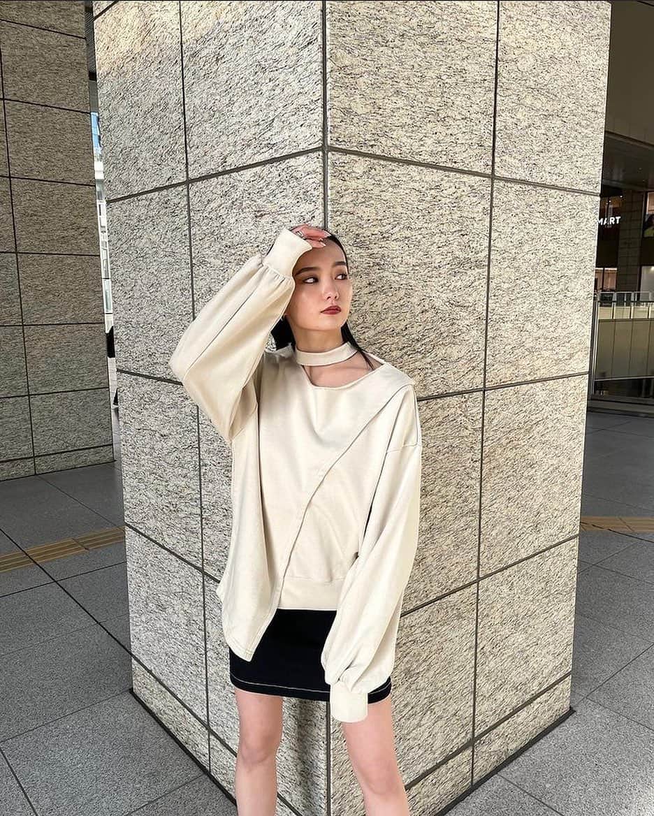 EMODA_LOOK BOOKのインスタグラム