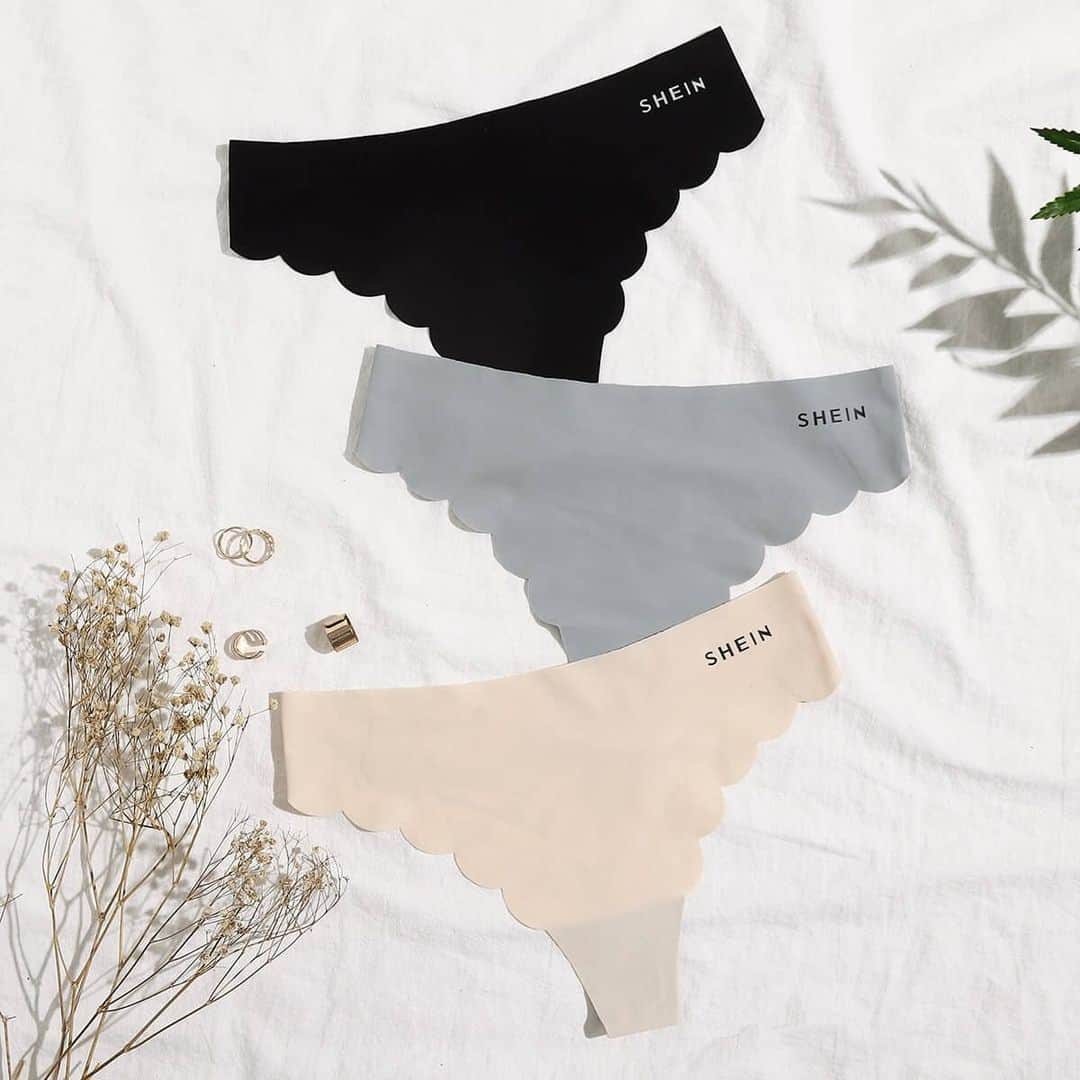 SHEINのインスタグラム：「Comfort is key 🗝🤍  Shop Item #: 1869563, 1969880  #SHEIN #underwearstyle」
