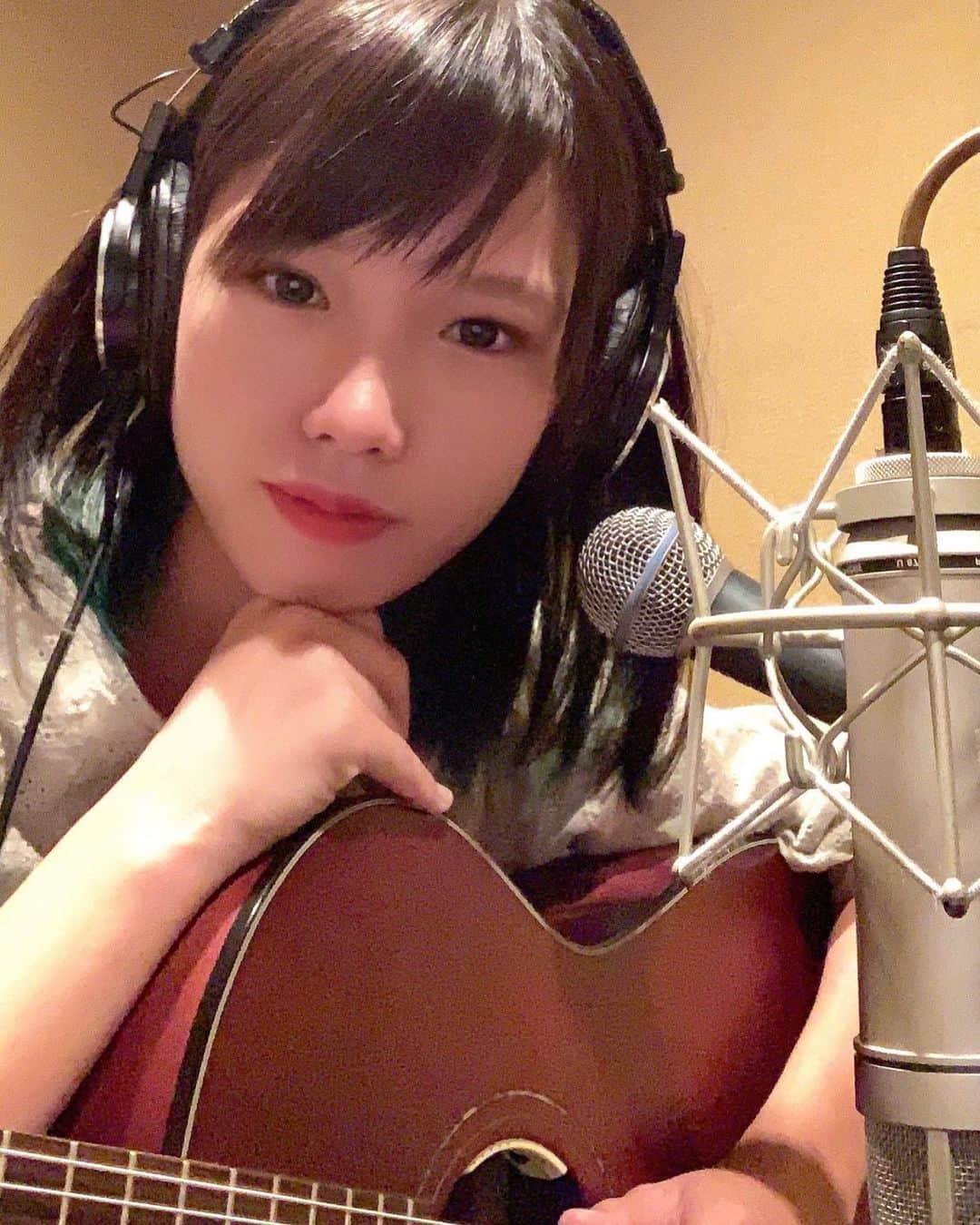なみなみのインスタグラム：「♪ recording🎙」