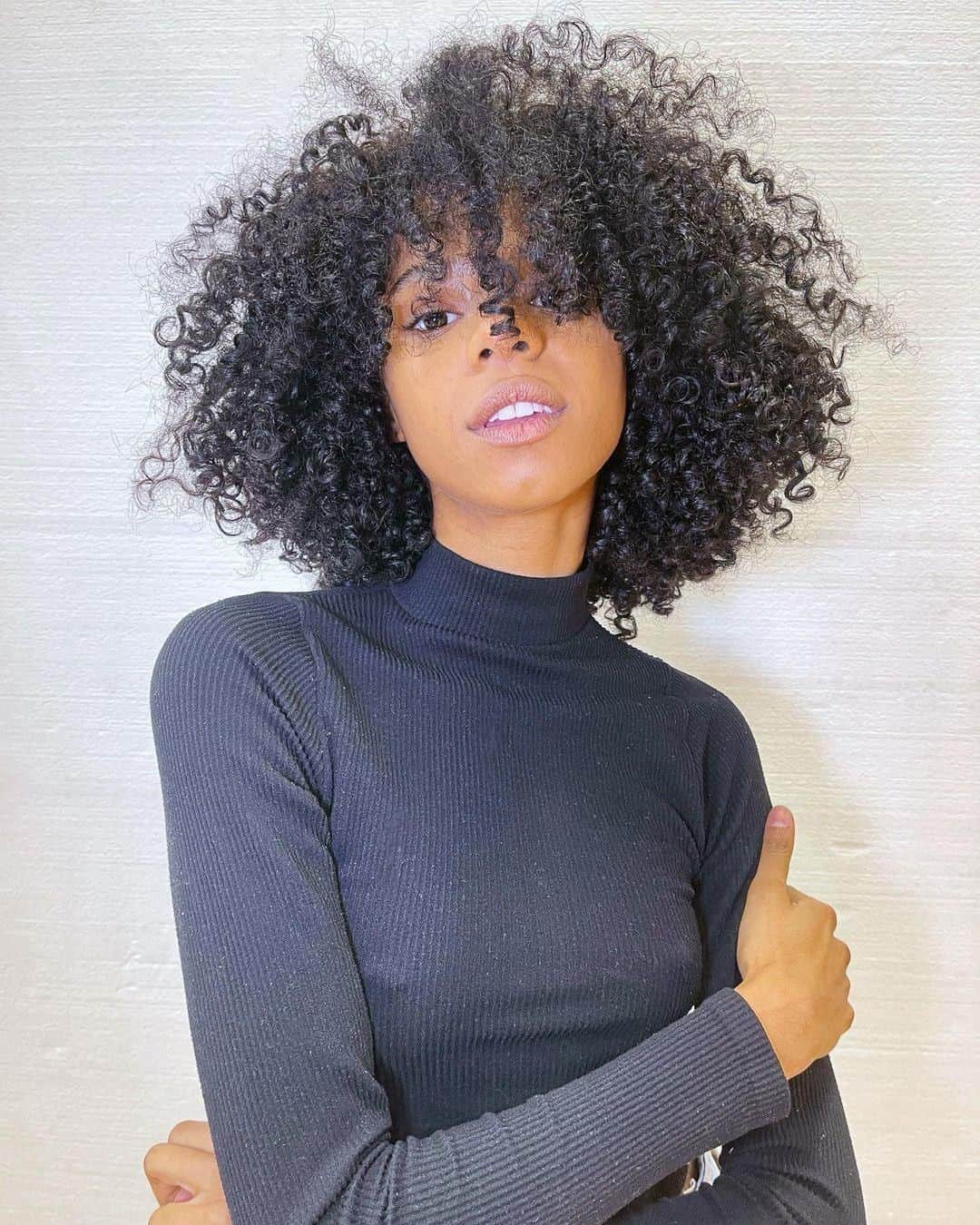 ghd hairさんのインスタグラム写真 - (ghd hairInstagram)「Dream girl with dream curls 😍 These bouncy coils are mesmerizing 🥰 Styled using #ghd by @themanestyle ✨  #ghd #ghdhairpro #hairgoal #naturaltexture #curlyhair」2月16日 23時01分 - ghdhair