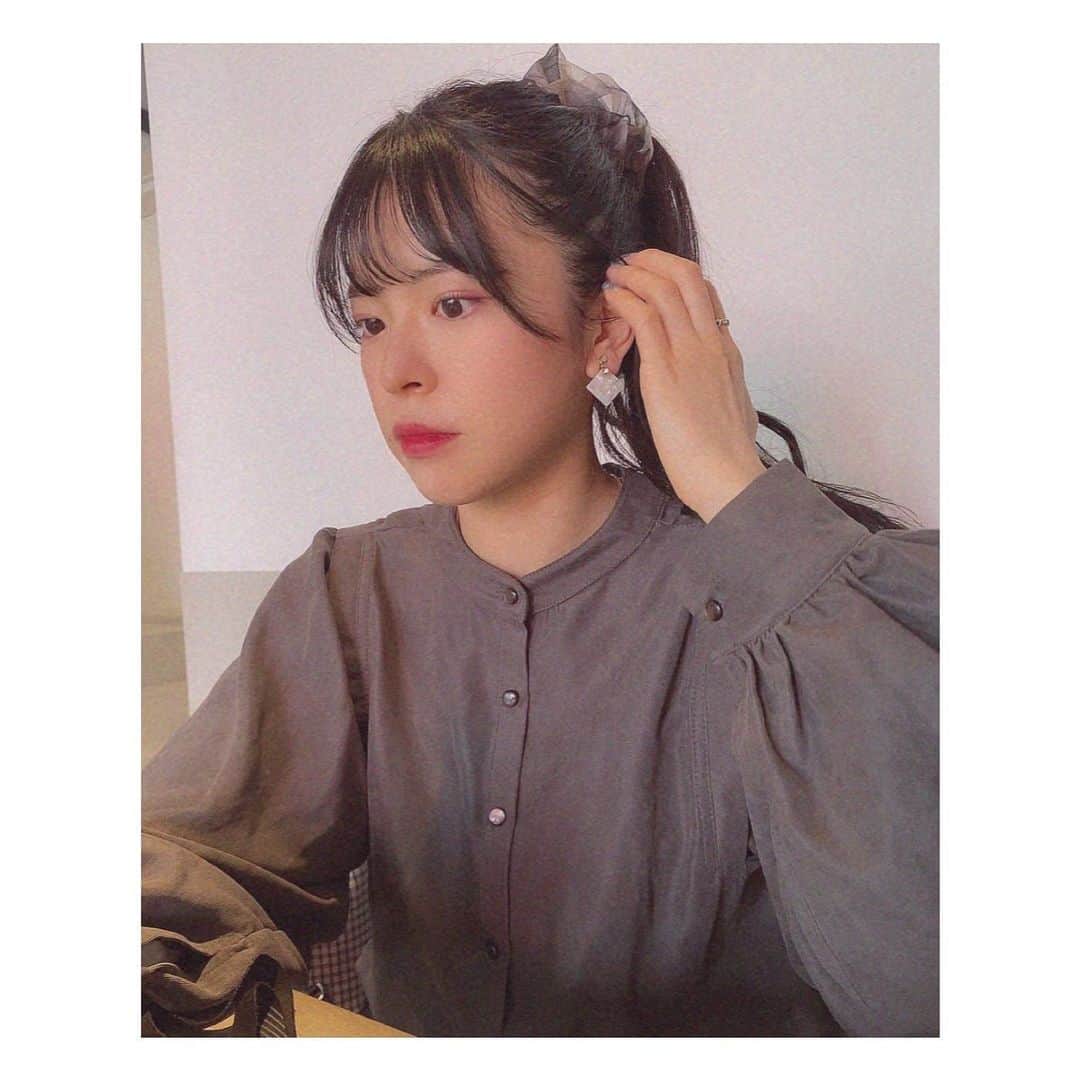 松崎博香のインスタグラム：「. 配信ありがとうございました🦋  今週の選曲も良い曲ばかりなので リスナーさんに聞いてほしい🎶 らじお聴いてねー🛁  好きを共有できる時間があるのは とてもありがたい🥺🤍 コメントもたくさんありがとう！  #ひぃちゃんねるらじお」