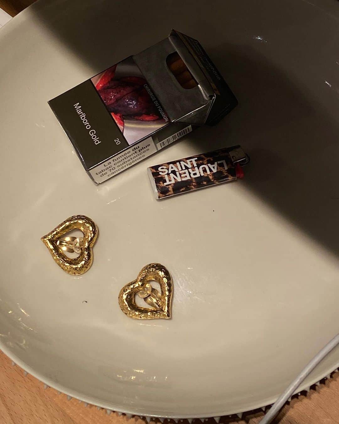 Camille Charriereのインスタグラム：「Valentine leftovers (hangover not pictured)」