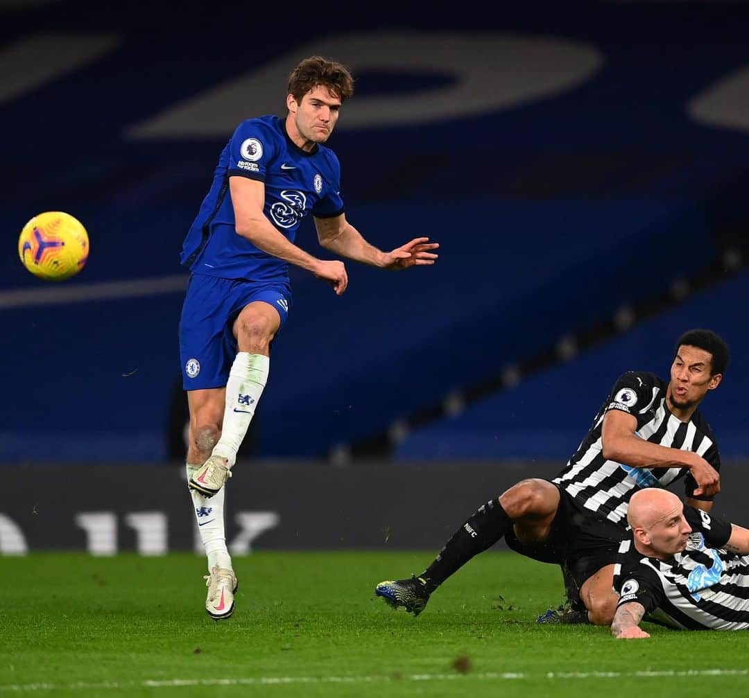 マルコス・アロンソ・メンドーサさんのインスタグラム写真 - (マルコス・アロンソ・メンドーサInstagram)「Good team win and we keep going. Cmon @chelseafc !  Grande victoria de equipo! Seguimos! 🔵💯🙏」2月16日 23時16分 - marcosalonso28