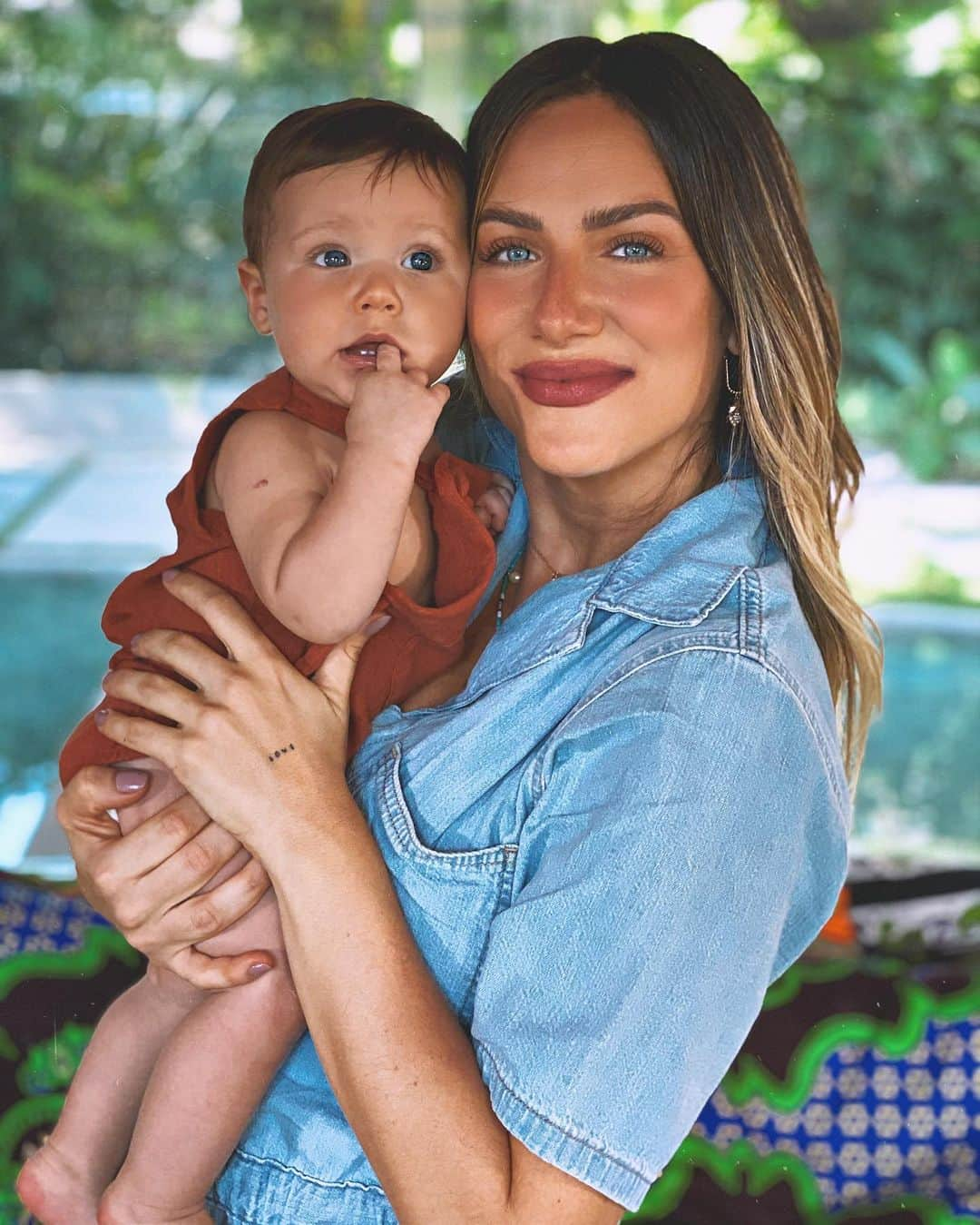 Giovanna Ewbankさんのインスタグラム写真 - (Giovanna EwbankInstagram)「BABY Z fez sua primeira aparição no CANAL @gioh_oficial !!!!! Meu baby gravou com q mamãe e achou o máximo!!! A segunda parte do vídeo que conto sobre meu parto tem participação especial DELE!!!! Corre pro @gioh_oficial que já está no ar! É só clicar no link da BIO ou dos stories! #babyZ #zyan #partonormal #gioh #giohnoyoutube 🤍🤍🤍🍼」2月16日 23時17分 - gioewbank