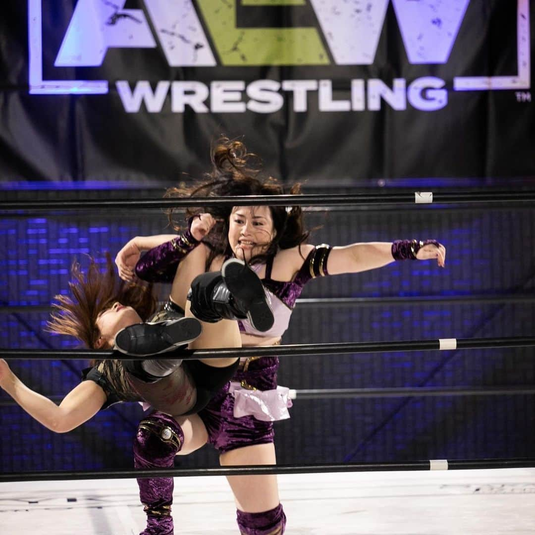 さくらえみさんのインスタグラム写真 - (さくらえみInstagram)「History remembers the Winner, coz the Winners write it. You were excellent Veny, but that’s all.   #ChocoPro #AEW  #aewwomenstournament」2月17日 1時28分 - emisakura_gtmv