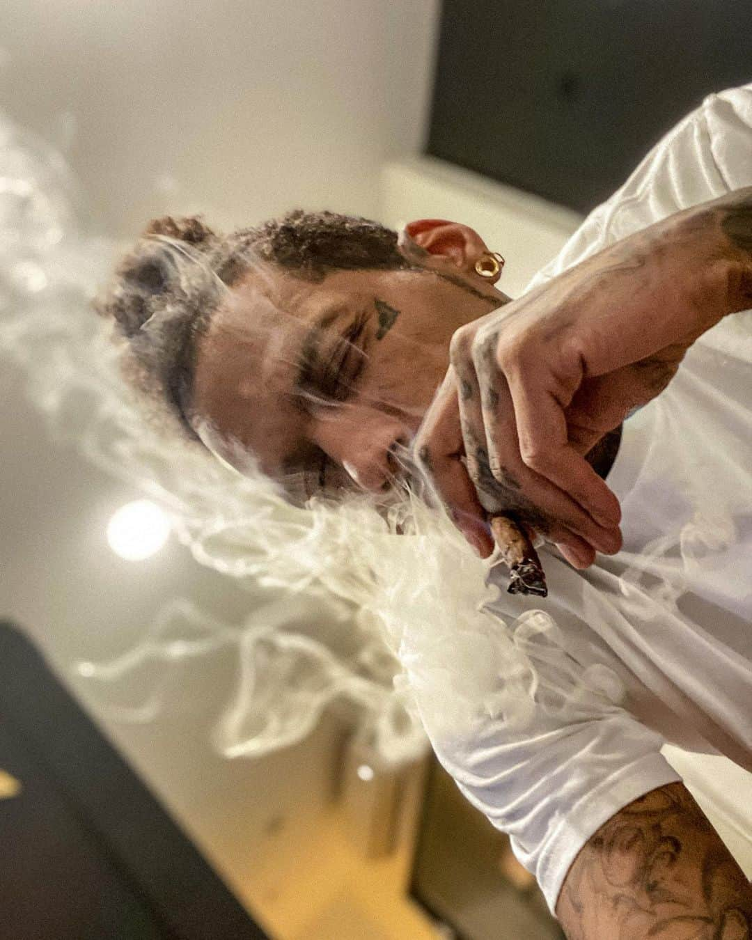 キッド・インクさんのインスタグラム写真 - (キッド・インクInstagram)「mixing sessions - 💨zerbert 💨triple scoops💨 kill zone💨 zaza on me」2月17日 1時33分 - kidink