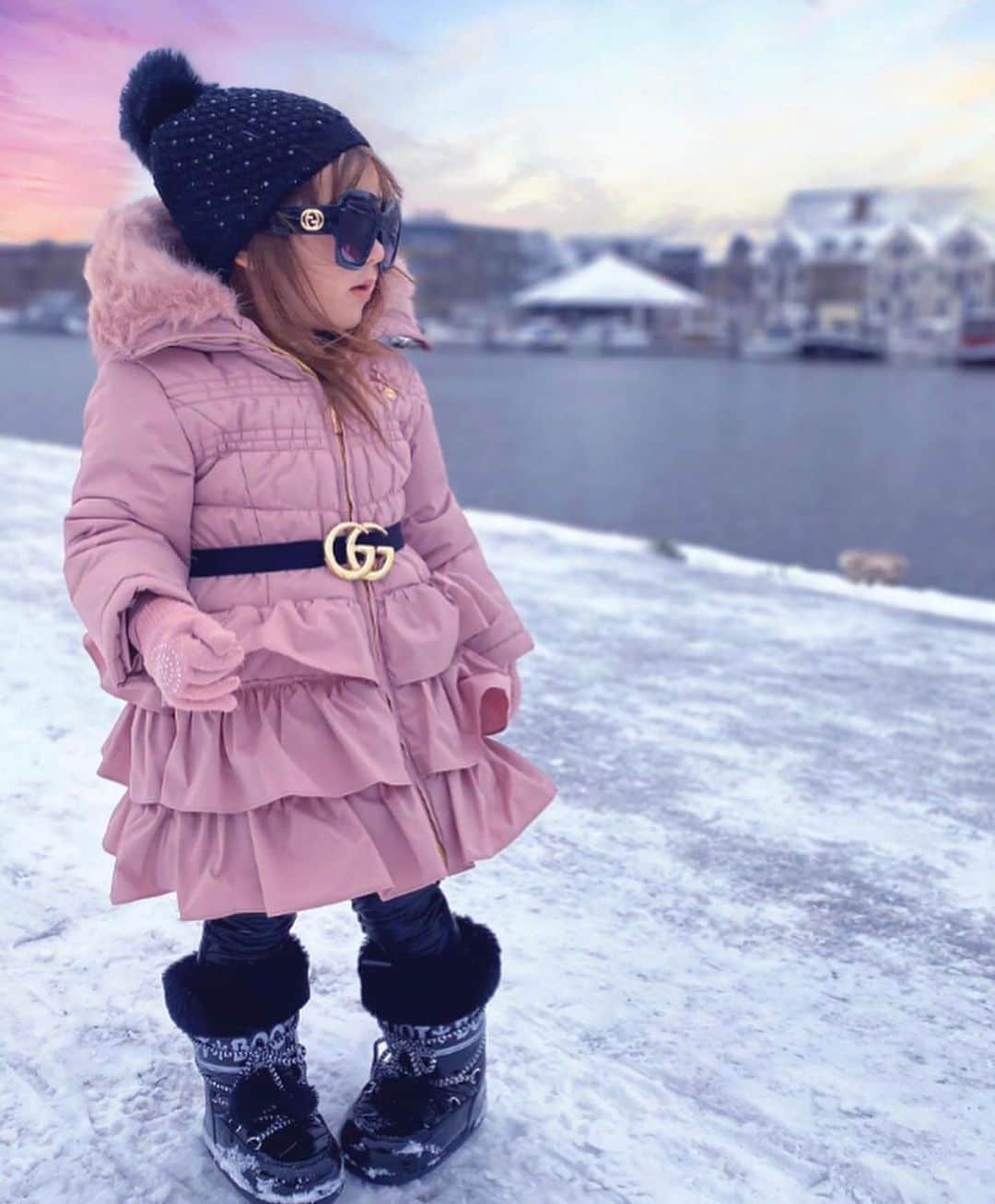 Kidz Fashionのインスタグラム：「💗 by @eva_baby_and_family #kidzfashion」
