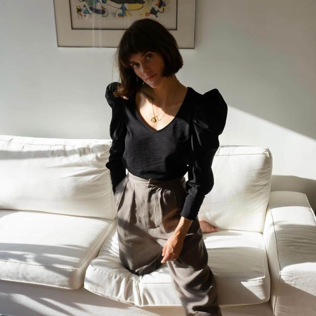 ハイディメリックのインスタグラム：「Grandpa pant in sable. HEIDIMERRICK.com 📸 @emily.balius」