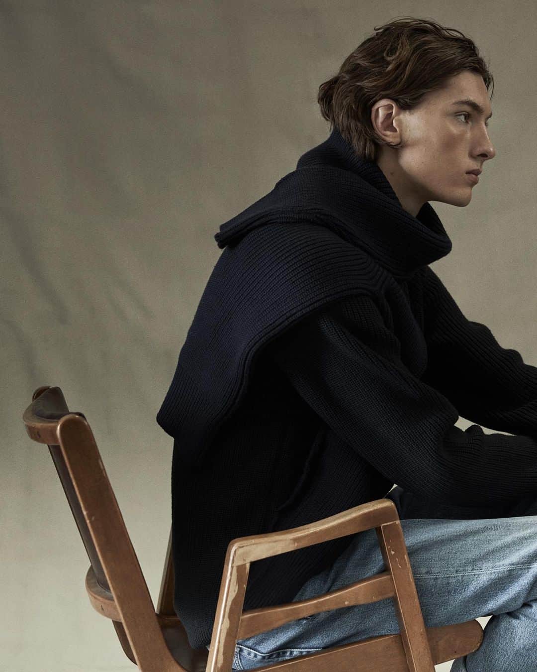 ウォントのインスタグラム：「The finest wool and cashmere blends. Discover knitwear for him & her—link in bio.  #wantlesessentiels #worldofwant」