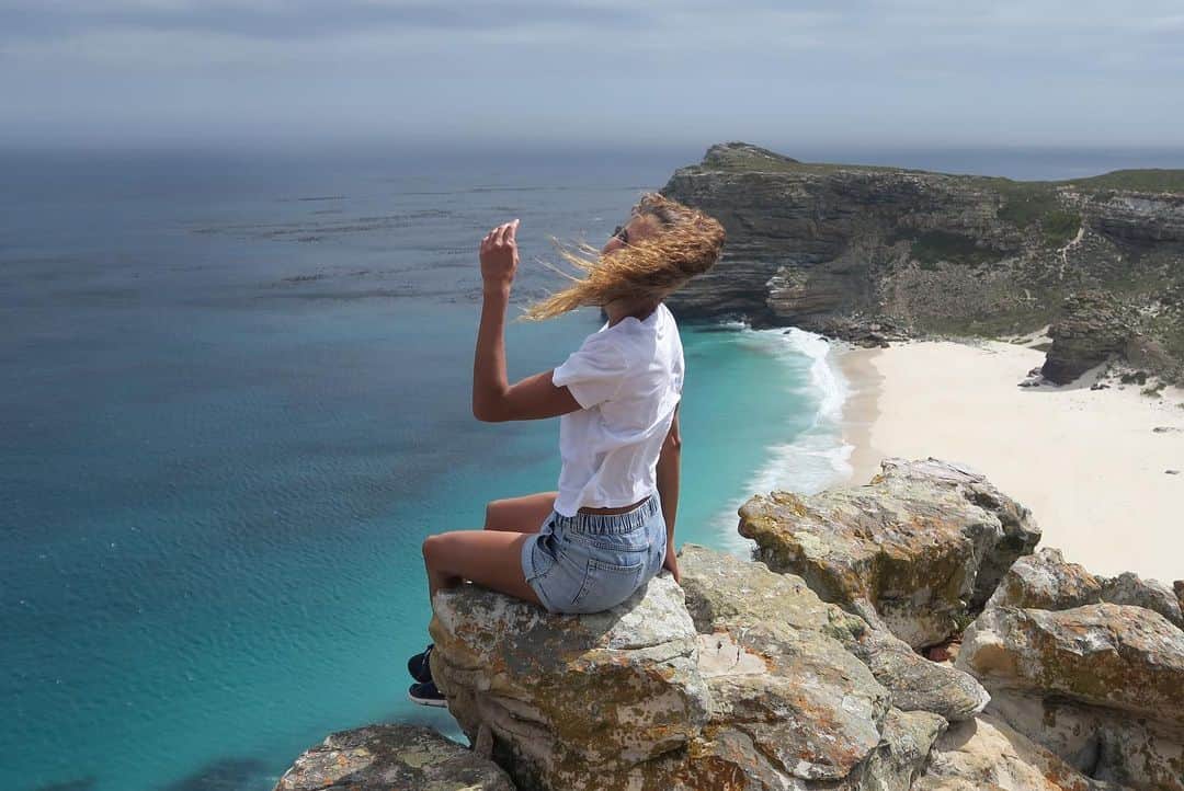 ズザンナ・ヤカボスのインスタグラム：「one year ago 🦋 #tb #southafrica #capeofgoodhope」