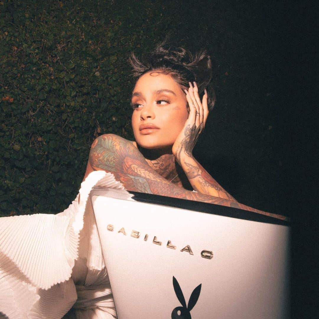 ケラーニさんのインスタグラム写真 - (ケラーニInstagram)「🤍🐰🤍 @playboy」2月17日 3時14分 - kehlani