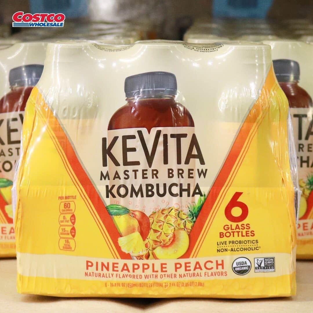 Costcoさんのインスタグラム写真 - (CostcoInstagram)「Refreshing, energizing, and packed with live probiotics. 🍍 Now $4 off at Costco through 2/28/21.   Available at your local Costco: KeVita Organic Pineapple Peach Kombucha」2月17日 3時29分 - costco