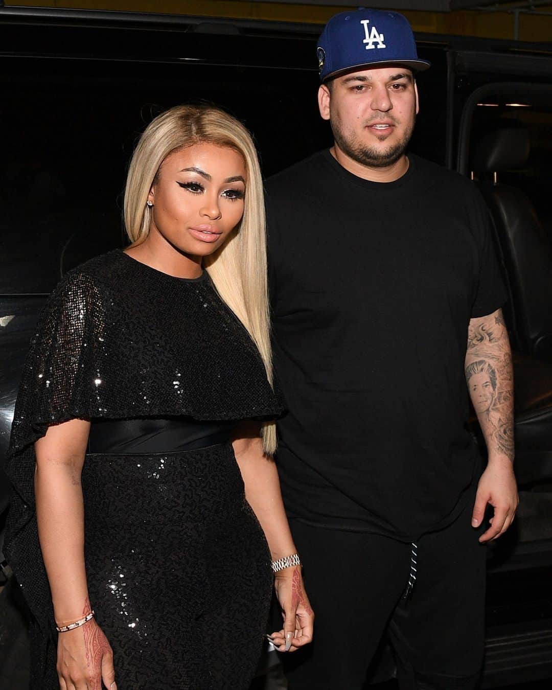 E! Onlineさんのインスタグラム写真 - (E! OnlineInstagram)「In a rare TV appearance, Blac Chyna spoke about her relationship with Rob Kardashian—and the chances of them getting back together. Her answer, and the status of child support from her exes, is in our bio. (📷: Getty)」2月17日 4時00分 - enews