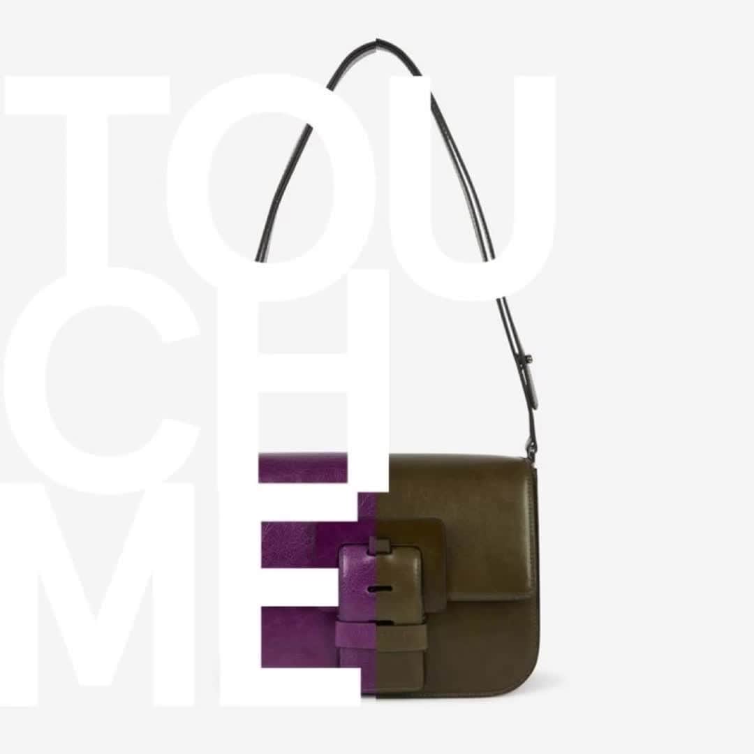 バルバラ ビュイのインスタグラム：「THE "TOUCH ME" BAG, TIME TO MEET SUMMER SHADES.⁣ Barbara Bui's SS21 accessories line, now online and in our stores.⁣ #barbarabui #ss21 #bag #signature #leather #colors」