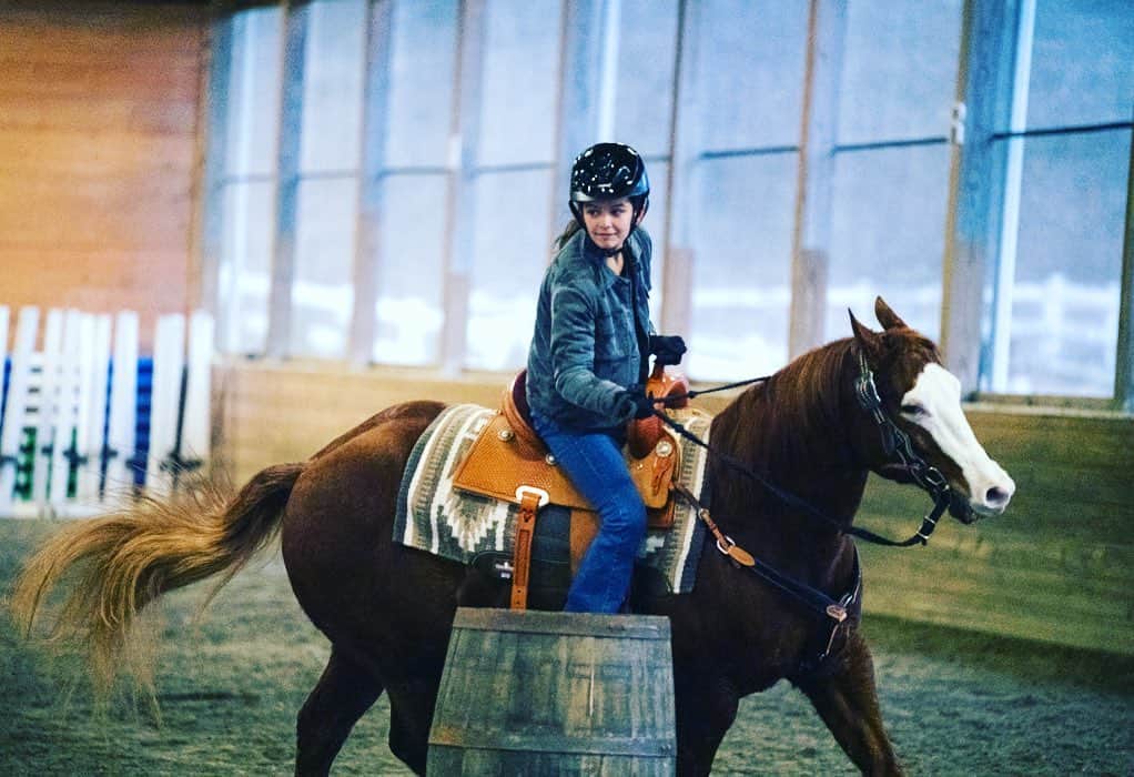 ケラン・ラッツさんのインスタグラム写真 - (ケラン・ラッツInstagram)「Such a pleasure welcoming the super talented @thejenlandon to our show!  And our also super talented @yayagosselin gets to show off her horse riding skills! 🙌  New episode tonight for @fbimostwantedcbs 10pm only on @cbstv」2月17日 4時14分 - kellanlutz