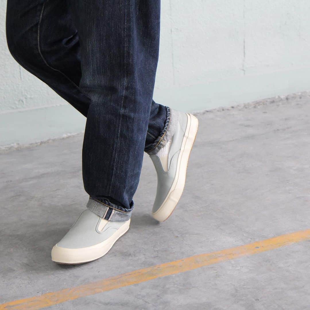 のインスタグラム：「SIDEGOA / SAX  #moonstarshoes  #finevulcanized  #sidegoa  #madeinkurume」