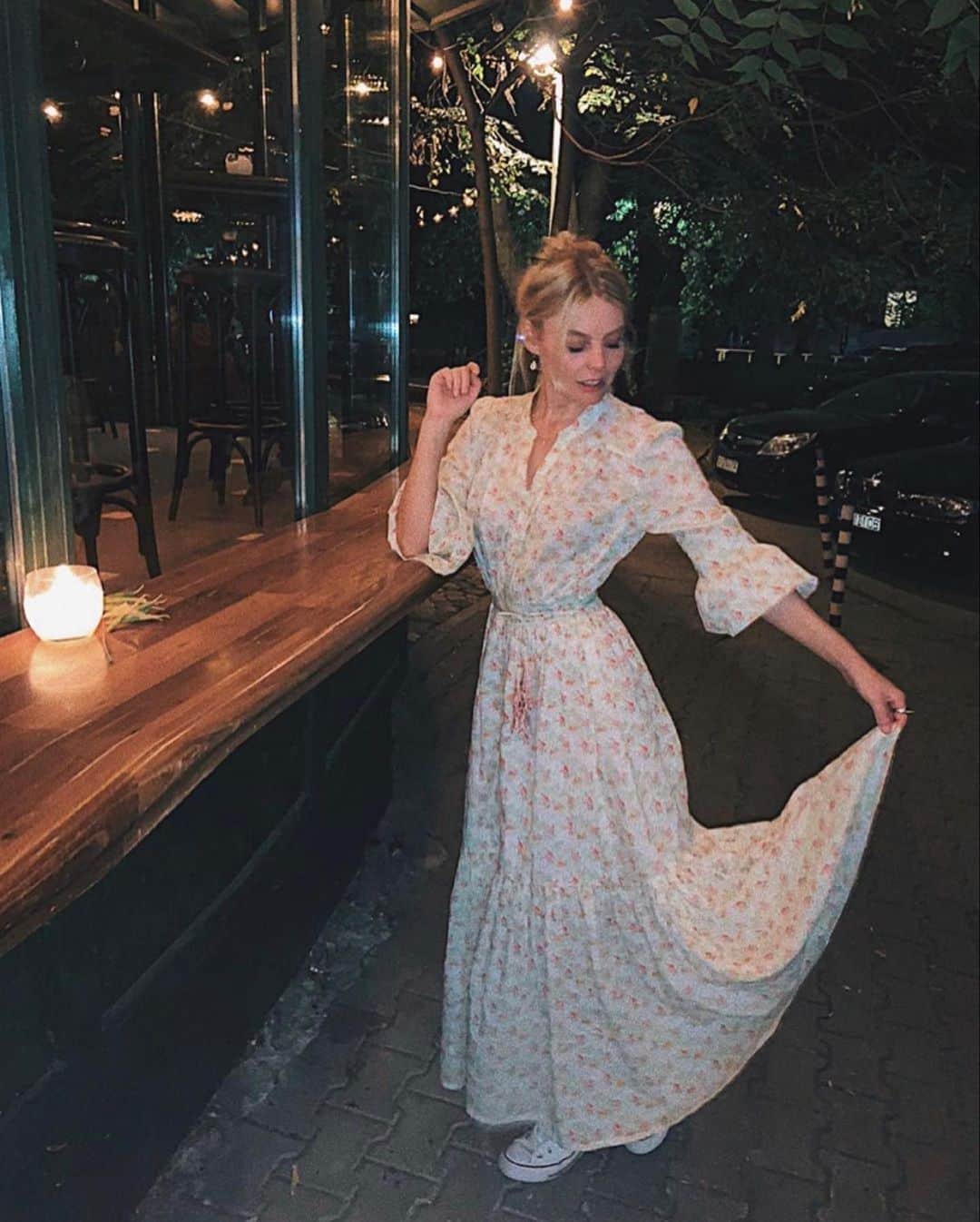 のインスタグラム：「Loving our girl @nell.hudson in the Cotton Slub Midi Dress from Pre Fall 20🌞 We are ready to welcome this dress back very soon! Made in GOTS organic cotton 🌱 #bytimo #youarebeautiful」