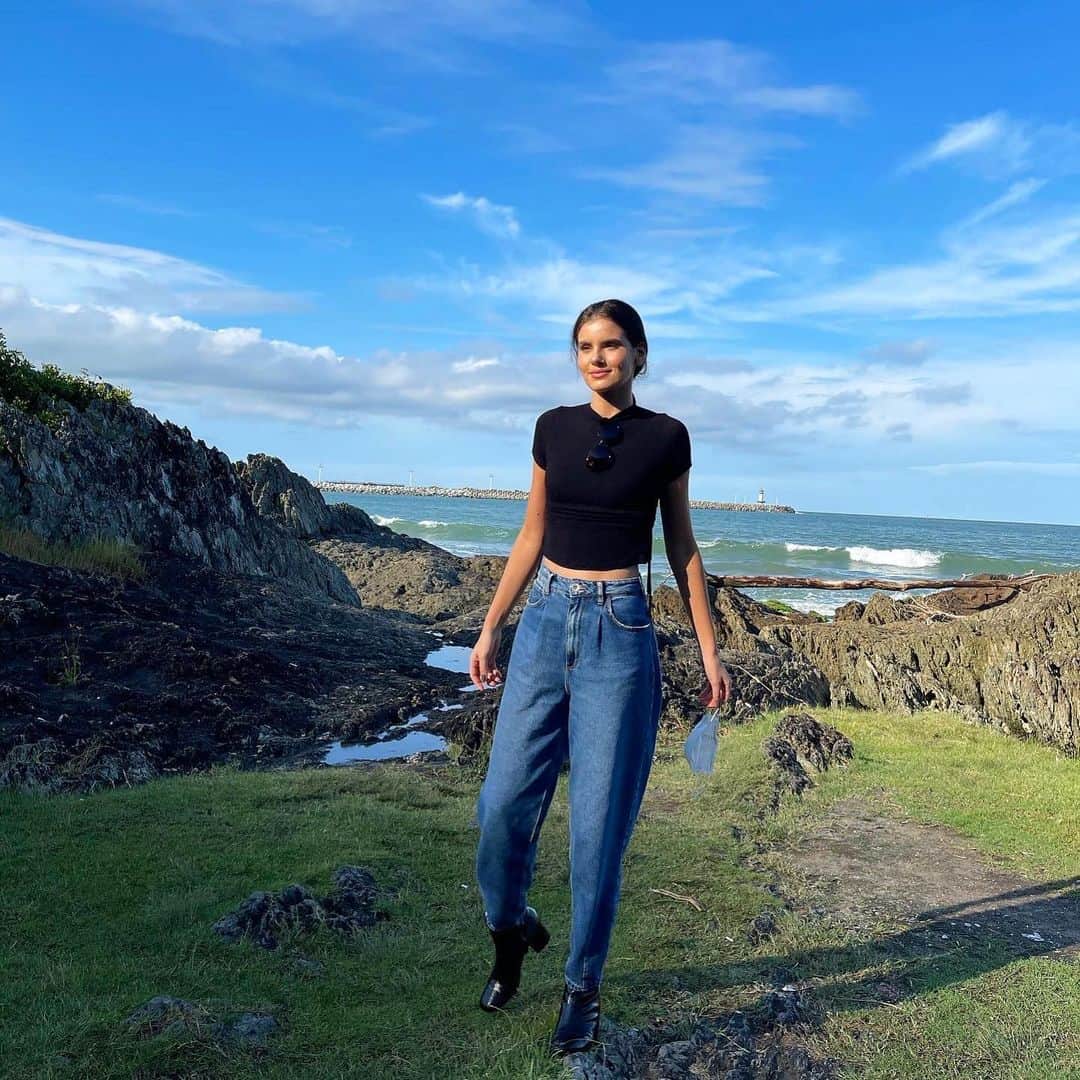 Camila Queirozのインスタグラム：「Ô Brasil, tu é bonito demais!」