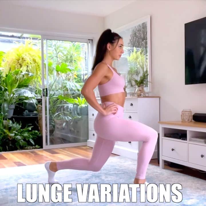 Danielle Robertsonのインスタグラム：「LUNGE VARIATIONS 🙌  Starting your day with some lunge options! Everyone’s fitness journey is different and we are all at different levels, with different experience and different goals so I wanted to provide you with a variation of lunge options for whatever your fitness level. Reppin’ my fav @womensbest activewear to motivate me to go and get those booty gains! 🍑🙌  Let’s get into it!  LUNGES:   Beginner - Stationary Lunges Intermediate -  Reverse Lunges Advanced - Alternating Lunges Weighted Advanced - Weighted Alternating Lunges」