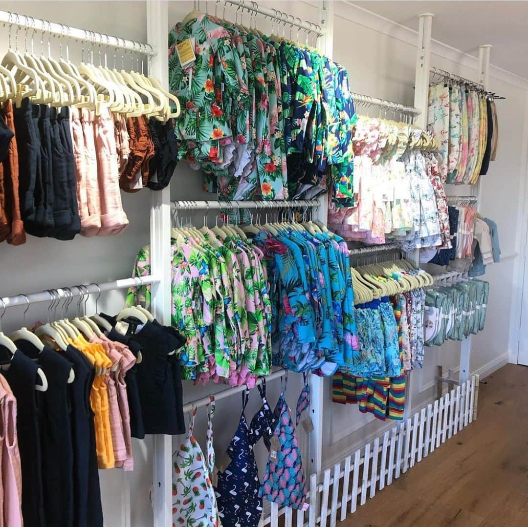 Kidz Fashionのインスタグラム：「If you’re on the Sunshine Coast in QLD be sure to go checkout @bellaboo_boutique_au and support local! They’ve just opened up a cute little boutique store selling some gorgeous products. Give them a follow and show your support!」