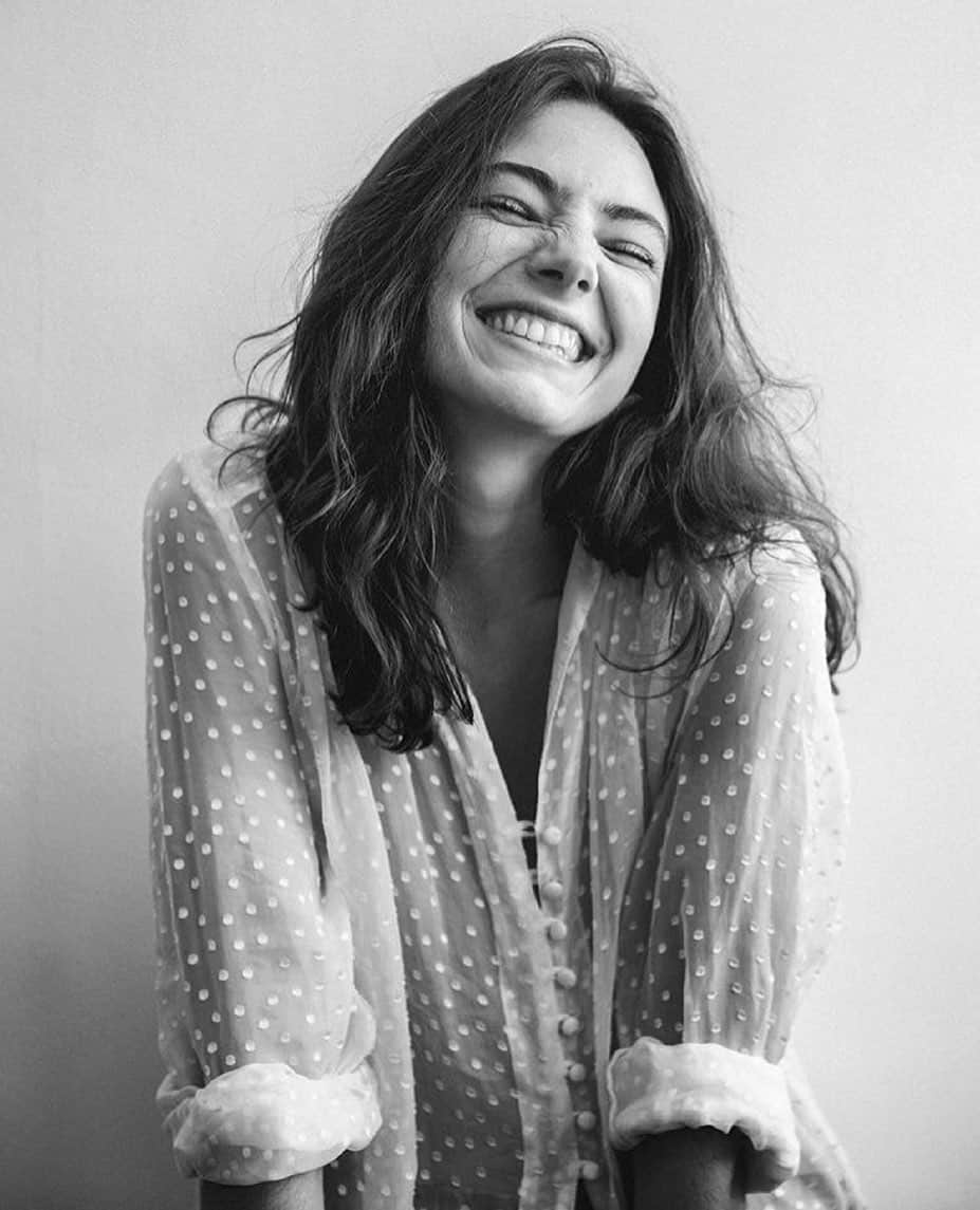 Amelia Zadroのインスタグラム：「Check out my recent interview with @nononsensenyc about my personal journey of re-defining beauty whilst working as a model. This image by @sarahholt_ was taken when I was living in NYC 4 years ago and had nooooo idea that I could even re-define a concept like beauty within myself 🧞‍♀️🧞‍♀️🧞‍♀️」