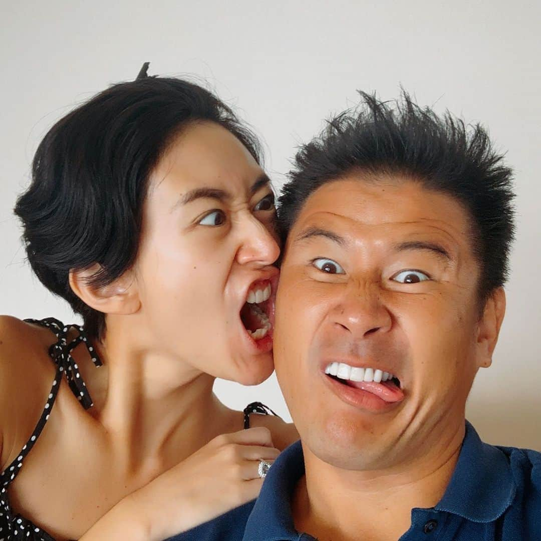 小堀ケネスさんのインスタグラム写真 - (小堀ケネスInstagram)「Happy 34th Birthday Poops!! Thank you for all the laughter and smiles!  We love you!!!  鬼ママ34歳お誕生日おめでとう！🎉　いつもたくさんの笑顔と笑いありがとう！　大好きだよ！！😘  #notdrunk #mommy #34thbirthday #littledean #daddy #grateful #鬼ママ　#34歳　#いつもありがとう#大好き  @mariakamiyama」2月17日 8時40分 - kenkob0903