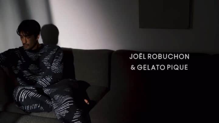 滝川ロランのインスタグラム：「大人のための、リッチなブラック。 Joël Robuchon×GELATO PIQUE . @gelatopique_official  . #joelrobuchon #gelatopique #roomwear #ジェラピケ #ルームウェア #流石の #着心地 #絶賛 #販売中」