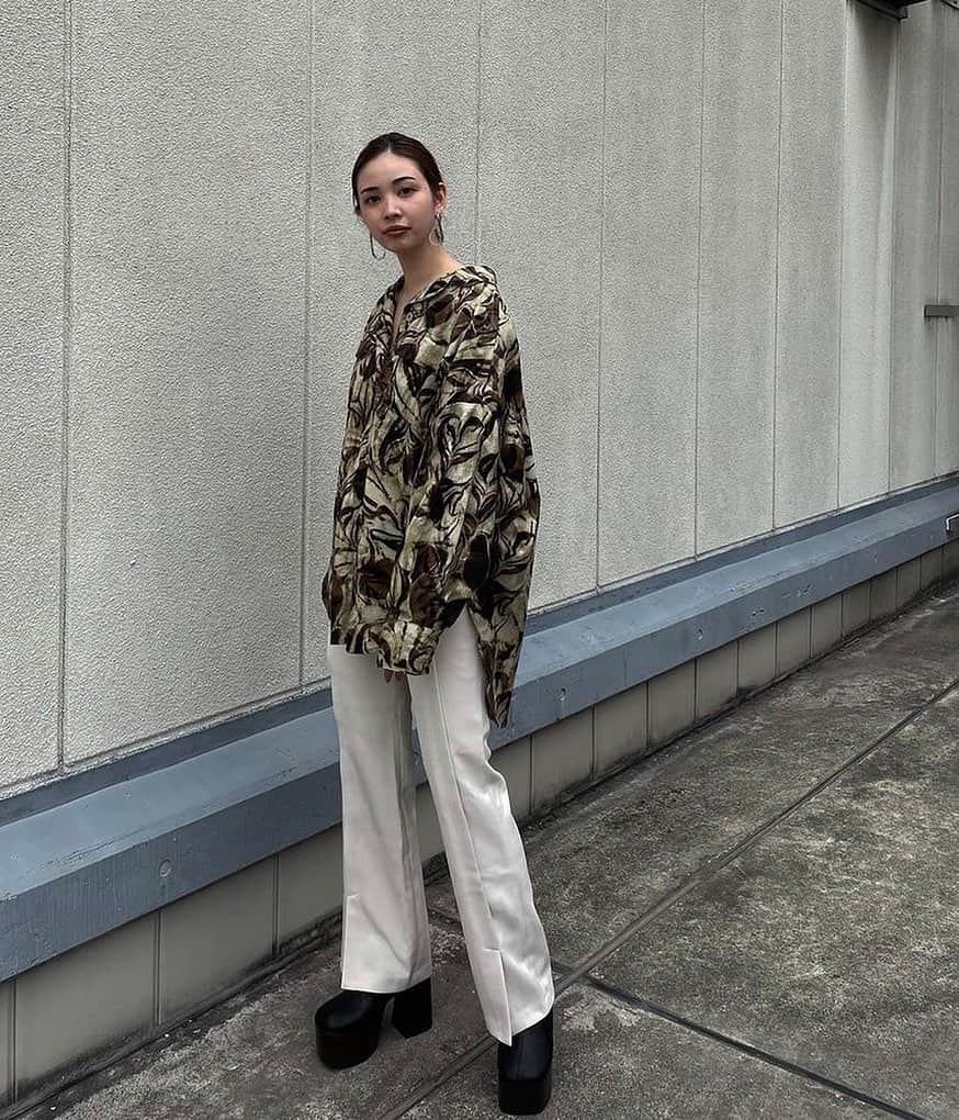 EMODA_LOOK BOOKのインスタグラム