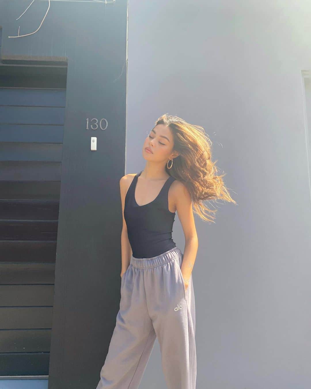 リリーマイマックのインスタグラム：「Purple dusk 💜 @alo」