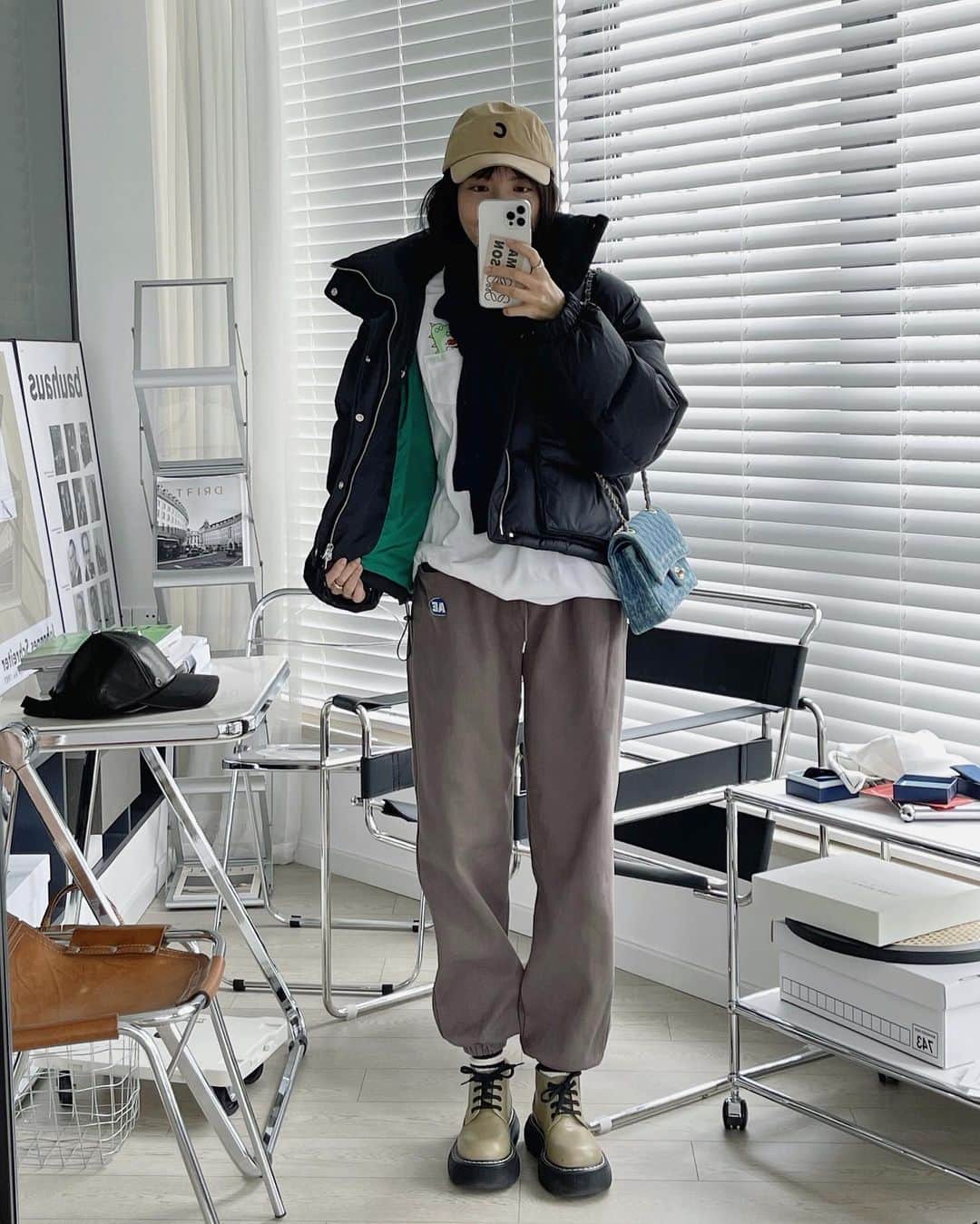 のインスタグラム：「-」