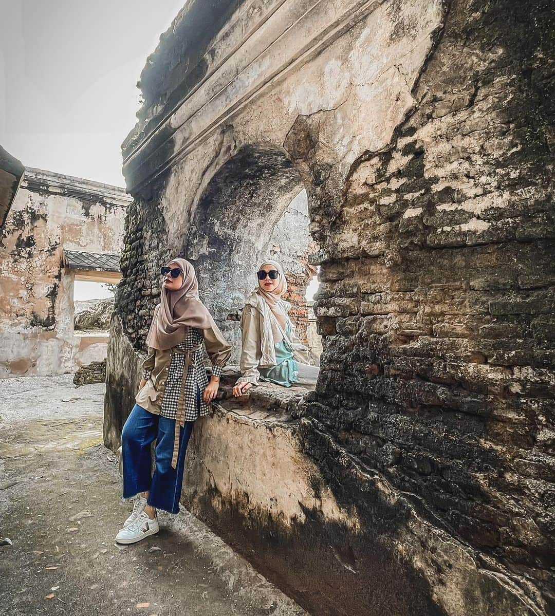 Shireen Sungkarさんのインスタグラム写真 - (Shireen SungkarInstagram)「Oooh jogja kenapa kamu kerennnnnn 😍 #tamansari #jogja #visitjogja」2月17日 11時32分 - shireensungkar